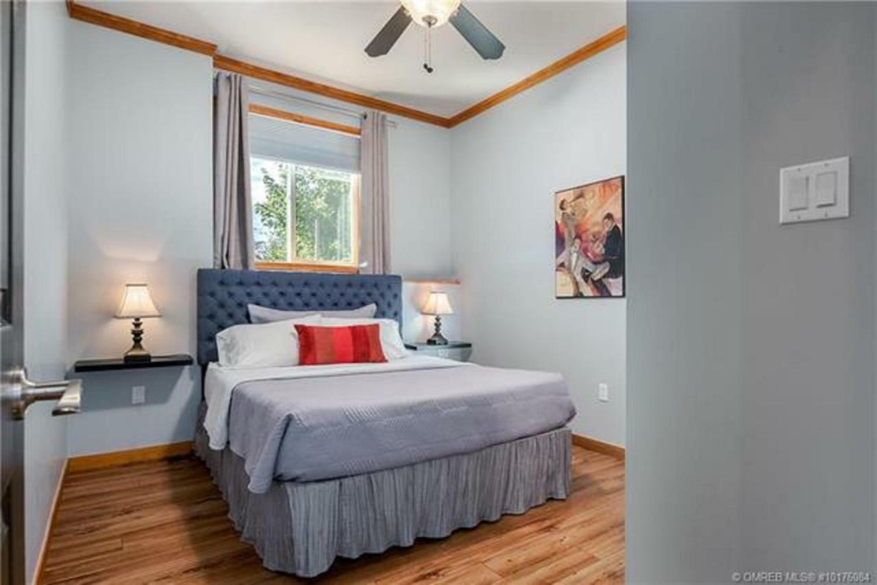 A Okanagan Lakeview Inn Kelowna Eksteriør bilde
