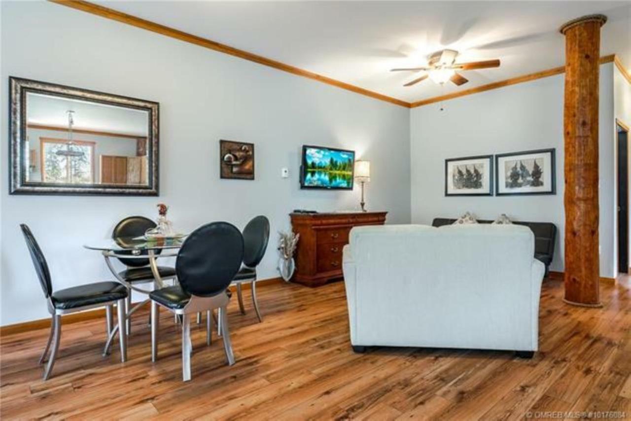 A Okanagan Lakeview Inn Kelowna Eksteriør bilde